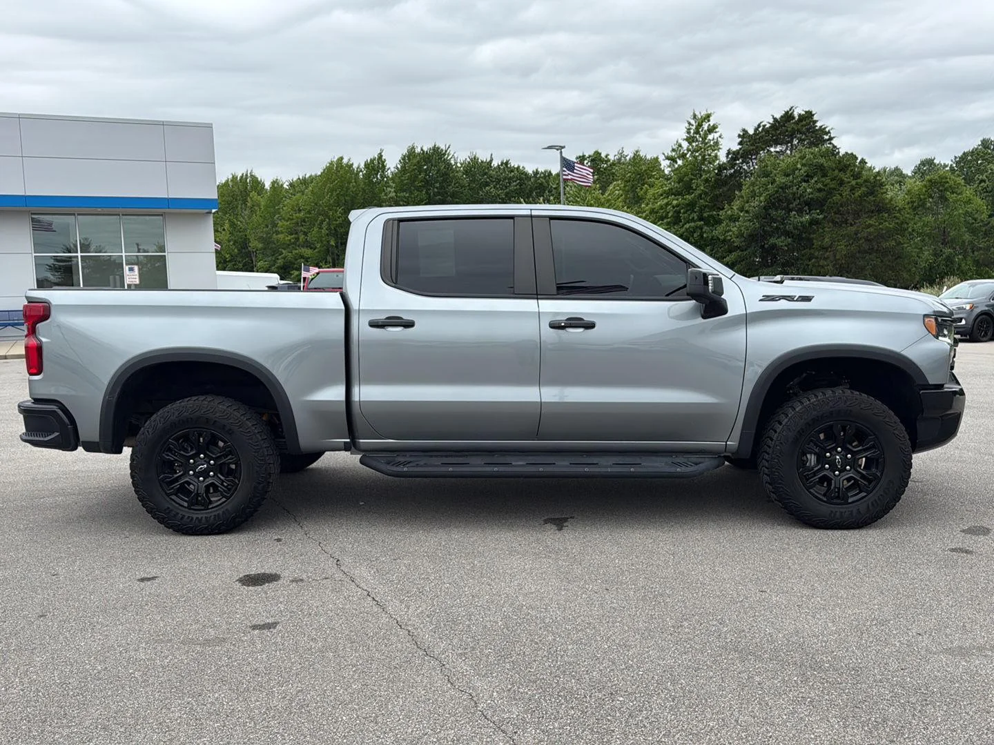 2024 Chevrolet Silverado 1500 ZR2 - Photo 8