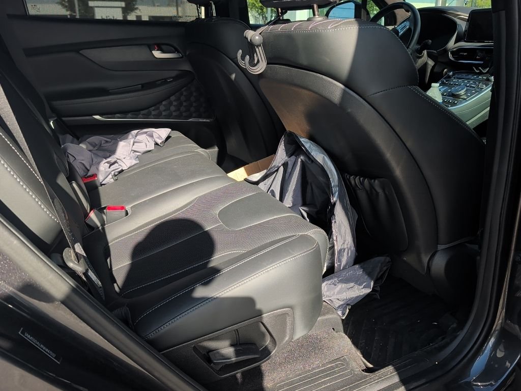 Used 2022 Gray Hyundai Calligraphy image 17
