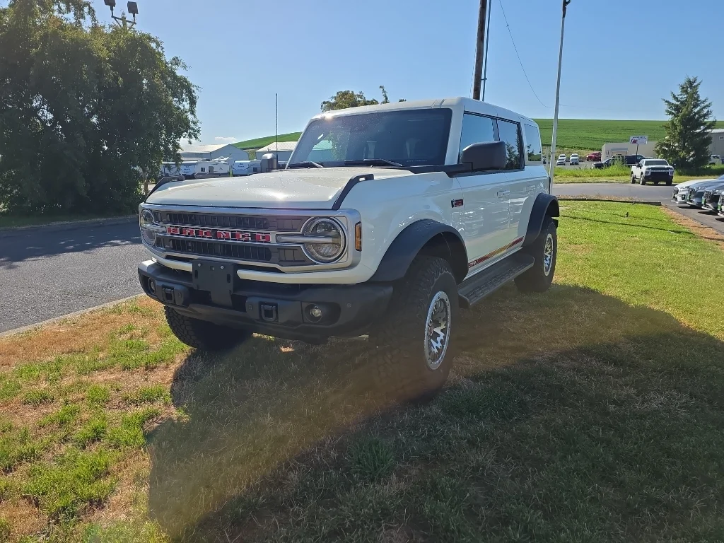 2026 Ford Bronco Outer Banks 4x4's photo