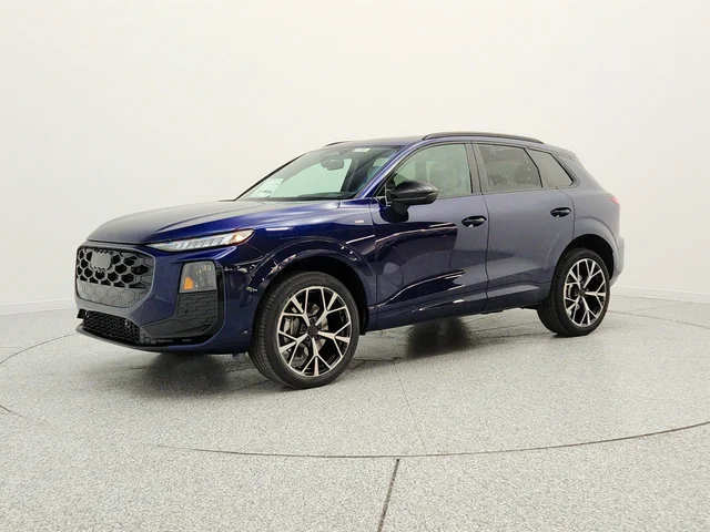 2026 Audi Q3 S line quattro's photo