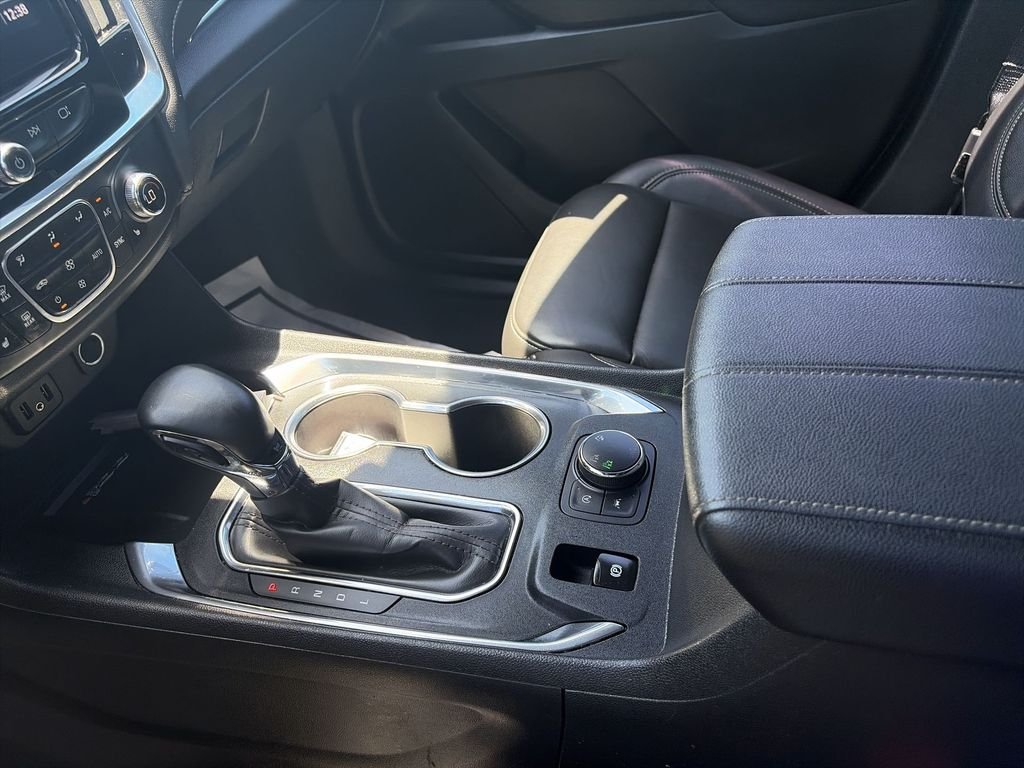 Used 2023 Gray Chevrolet LT Leather image 20