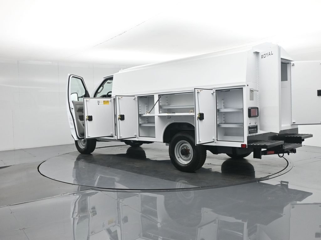 New 2026 Oxford White Ford Base image 68