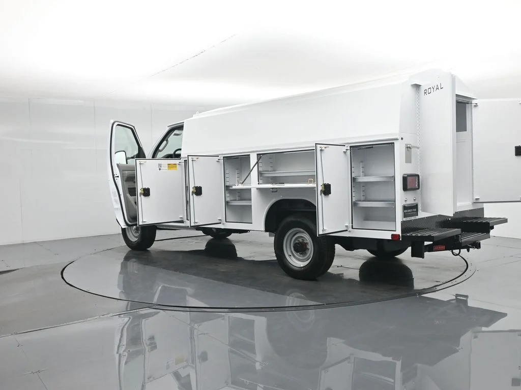 New 2026 White Ford Base image 69
