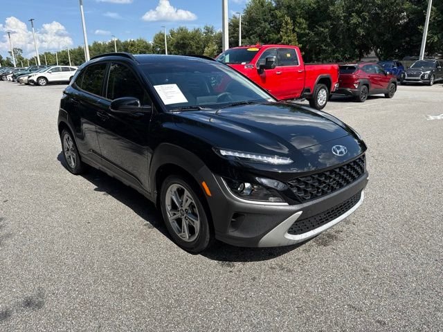 Used 2023 Black Hyundai SEL image 6