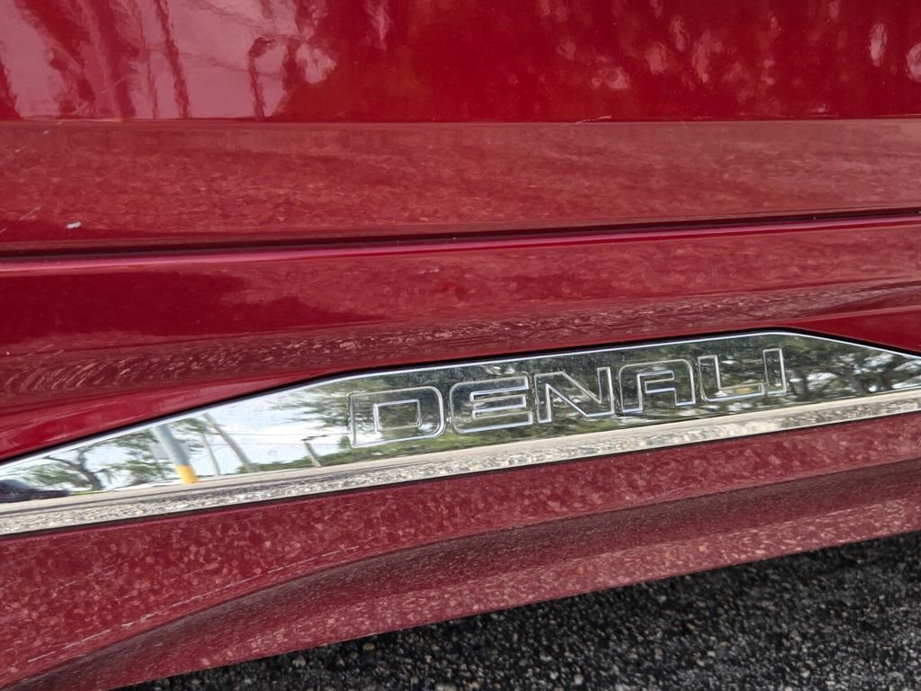 Used 2019 Red GMC Denali image 12
