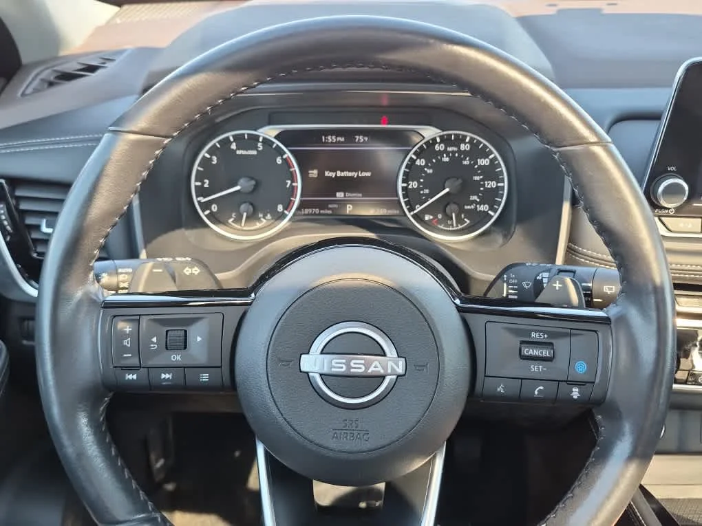Certified Used 2023 Gun Metallic Nissan SL image 17