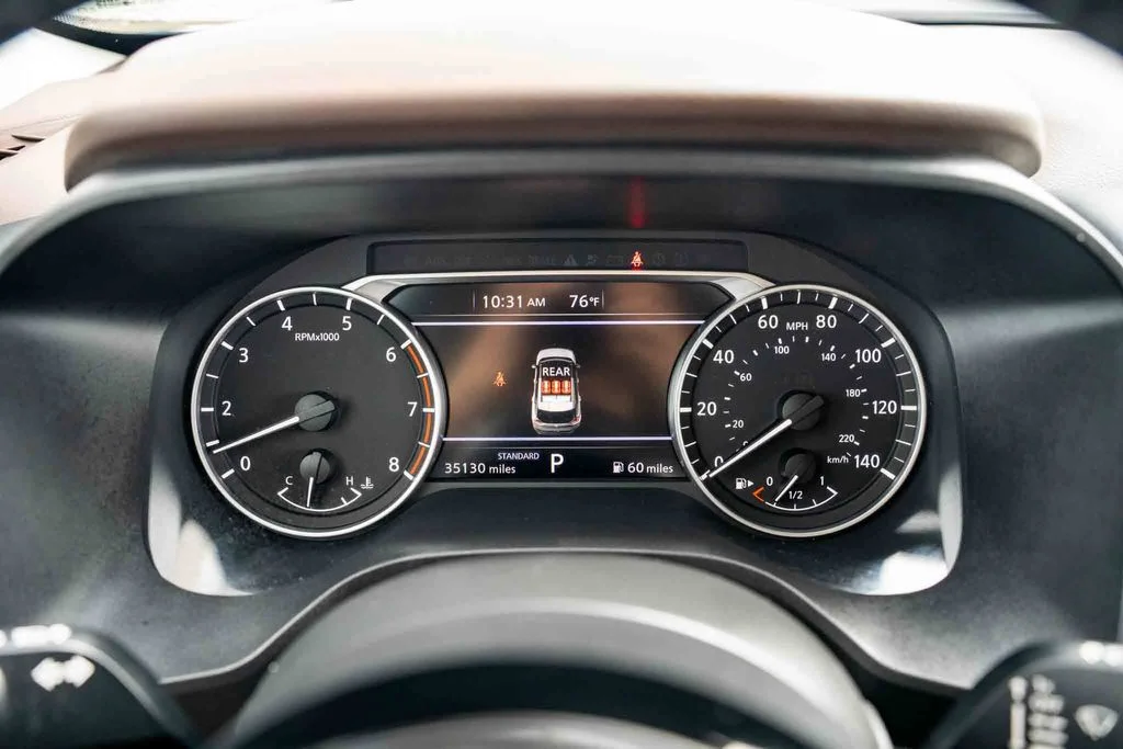 Used 2023 Silver Nissan SV image 17