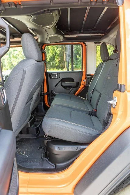 Used 2025 Orange Jeep Sport S 4xe image 12
