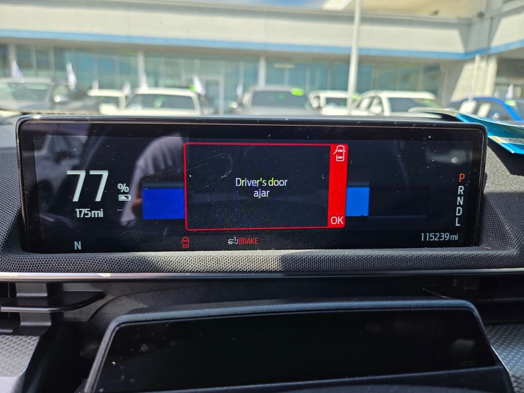 Used 2021 Blue Ford Select image 18