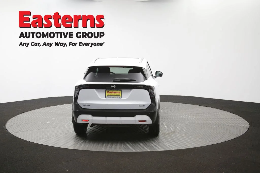 Used 2025 White Nissan SV image 40
