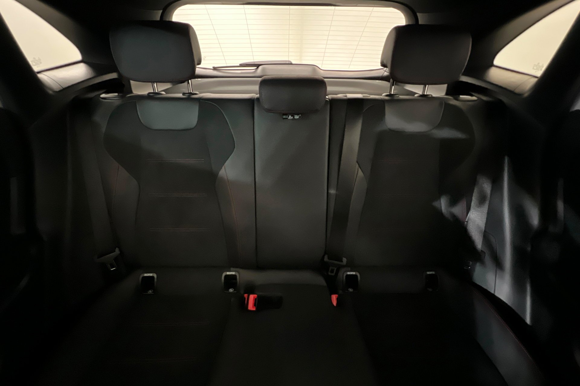 New 2026 Polar White Mercedes-Benz GLA 250 image 51