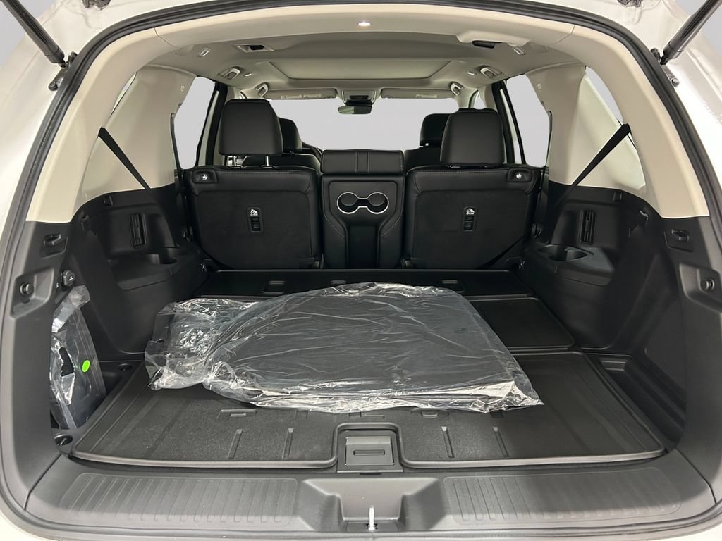 2025 Honda Pilot Touring+ - Photo 55