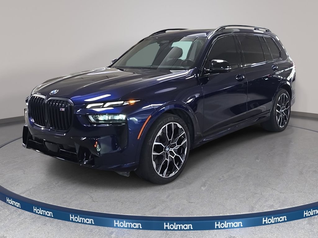 2024 BMW X7 M60i's photo