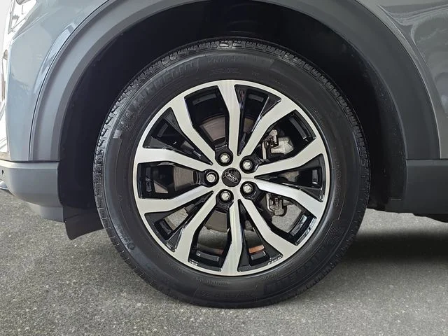 Used 2025 Gray Ford ST-Line image 32