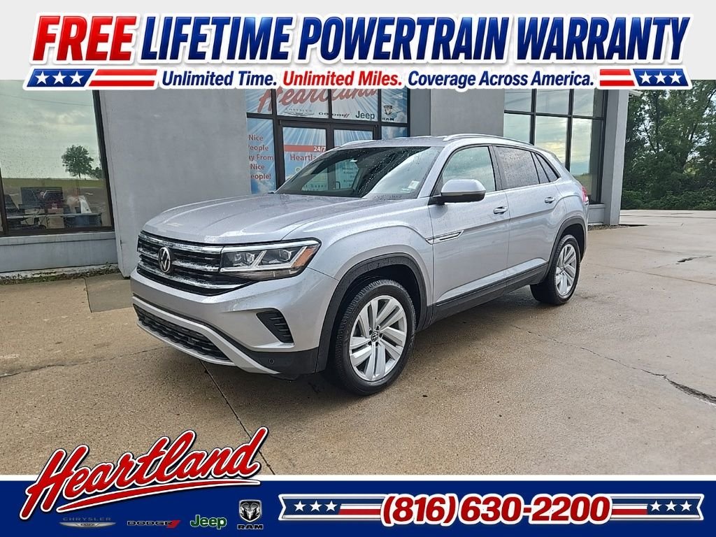 2022 Volkswagen Atlas Cross Sport 3.6L V6 SE w/Tech 4MOTION's photo