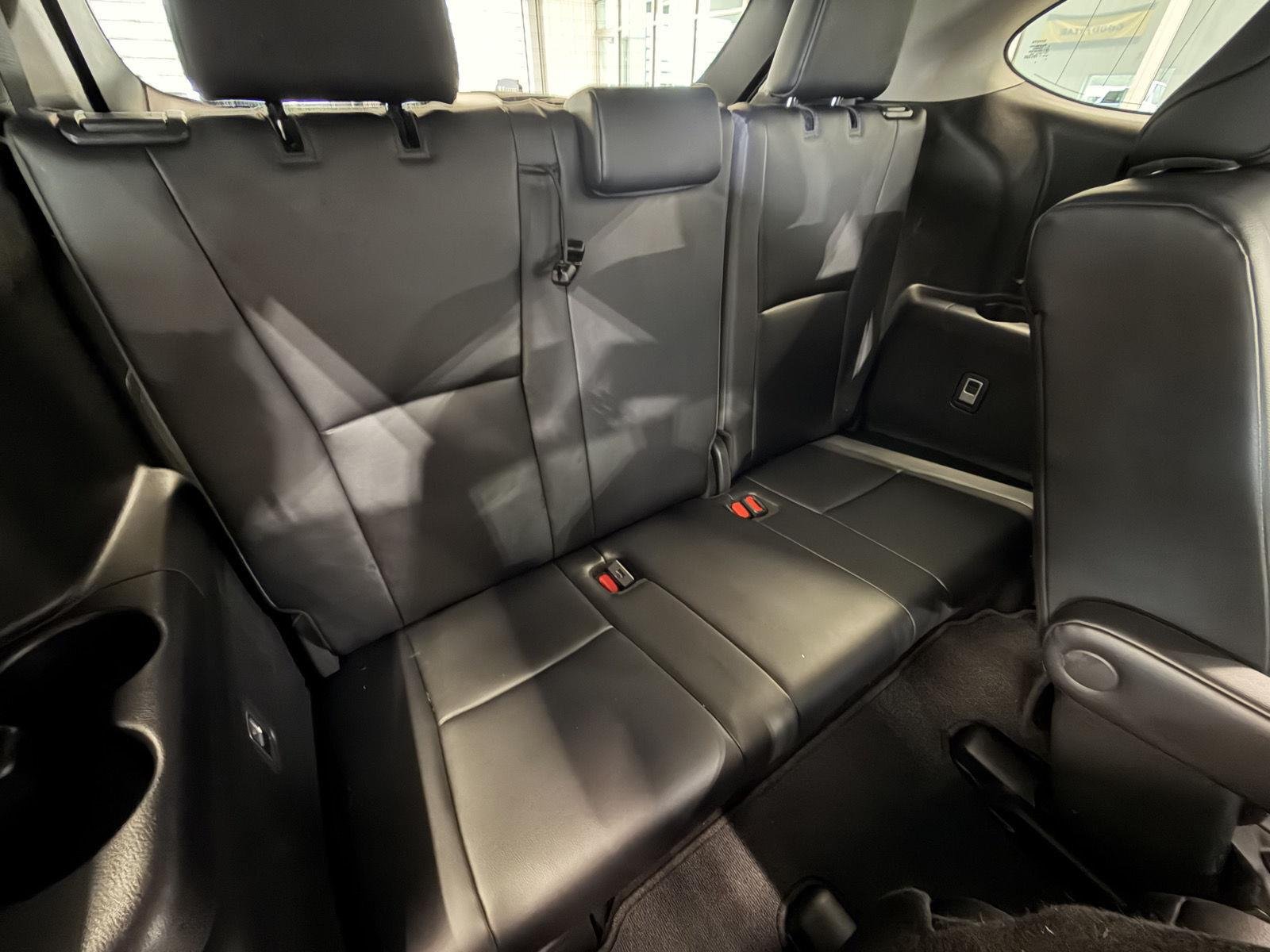 Used 2024 Midnight Black Metallic Toyota XLE image 20
