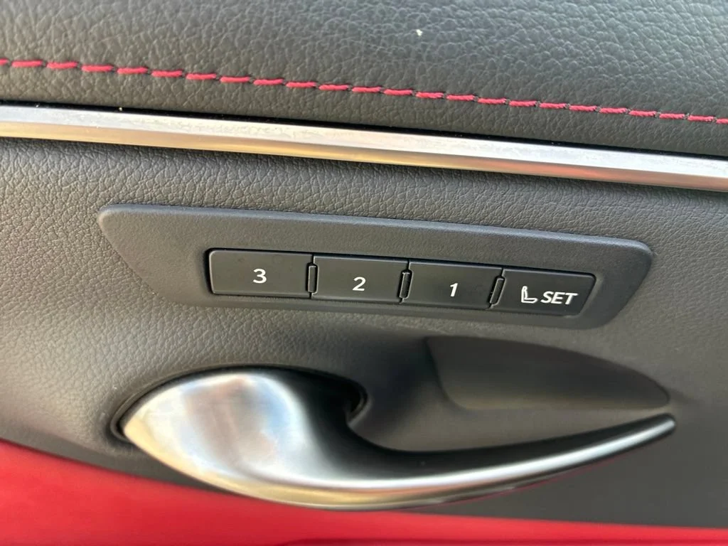 Used 2022 Black Lexus F SPORT image 8