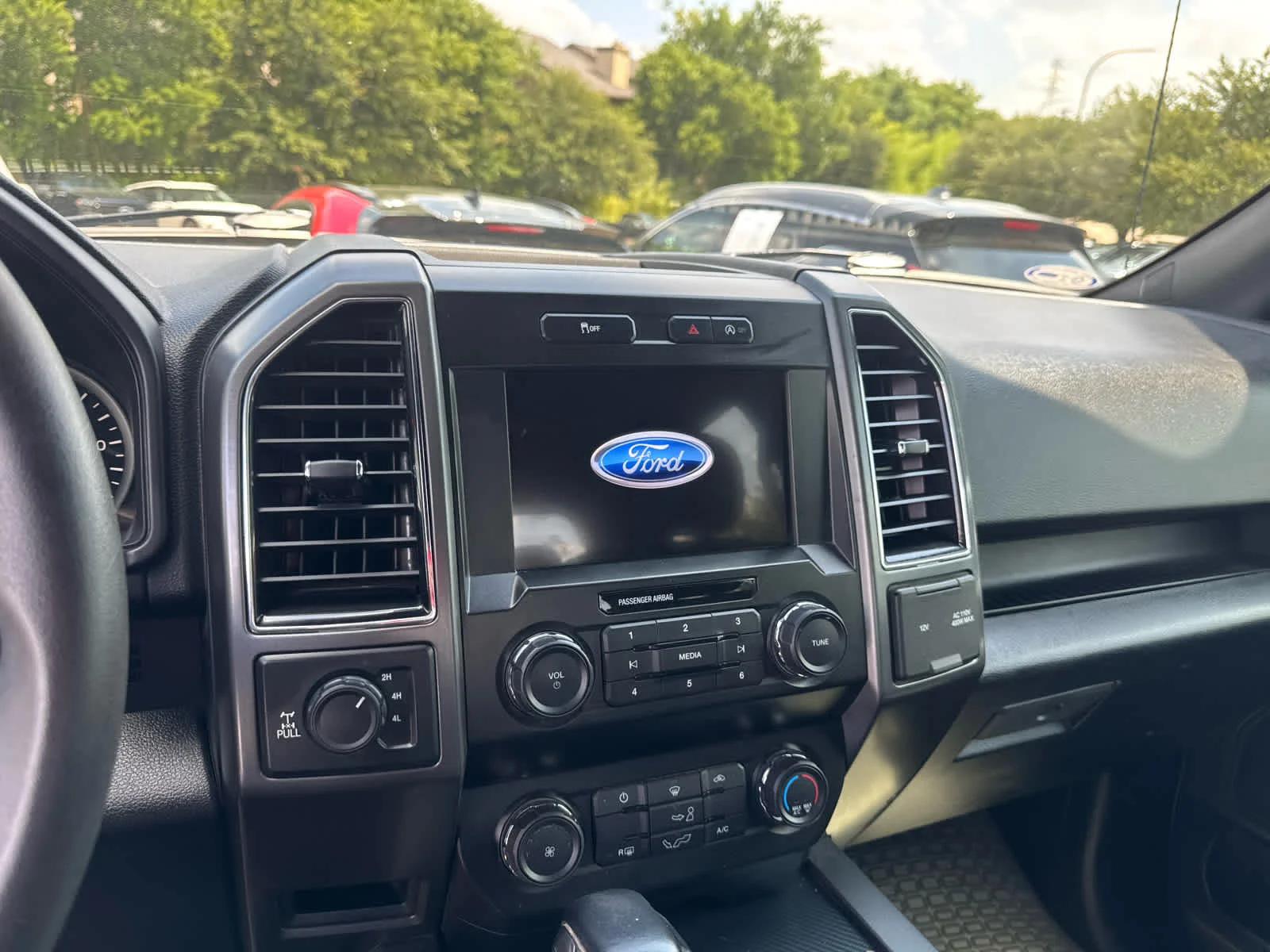 Used 2020 Rapid Red Metallic Tinted Clearcoat Ford XLT image 12