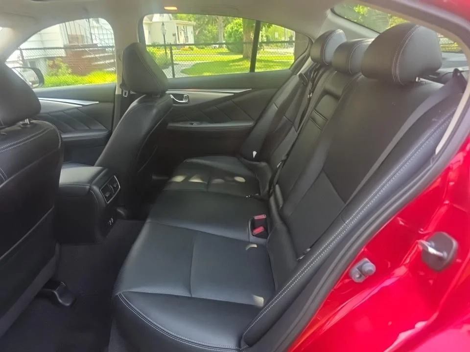 Certified Used 2023 Red INFINITI LUXE image 8