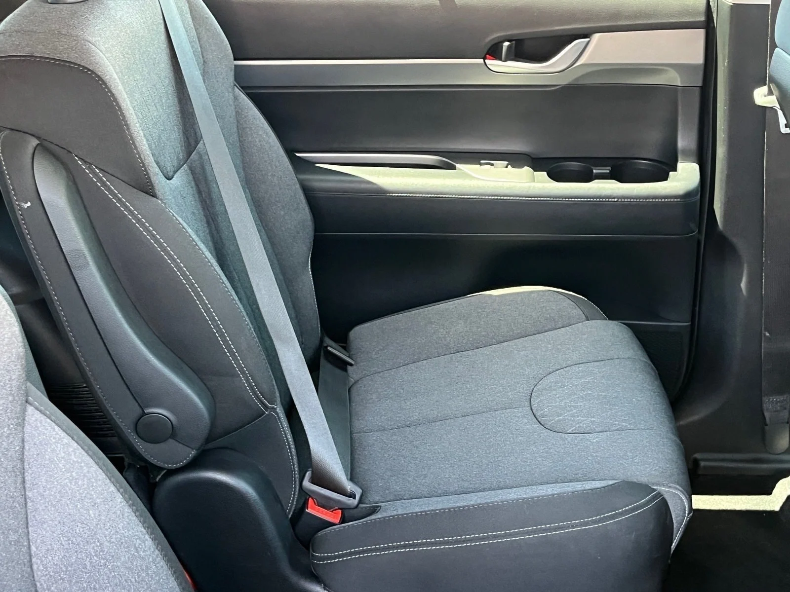 Used 2020 Moonlight Cloud Hyundai SEL image 10
