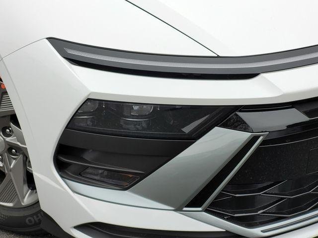 New 2026 White Hyundai SE image 35