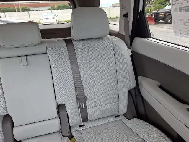 New 2026 White Hyundai SEL image 14