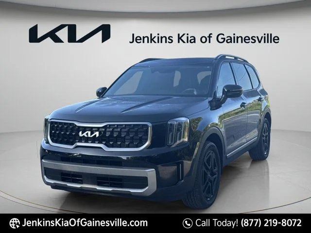 Used 2023 Black Kia EX X-Line image 3