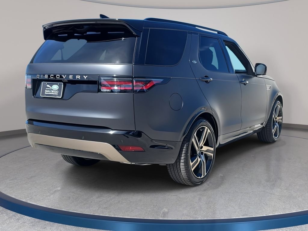 New 2026 Carpathian Grey Land Rover Tempest Edition image 5