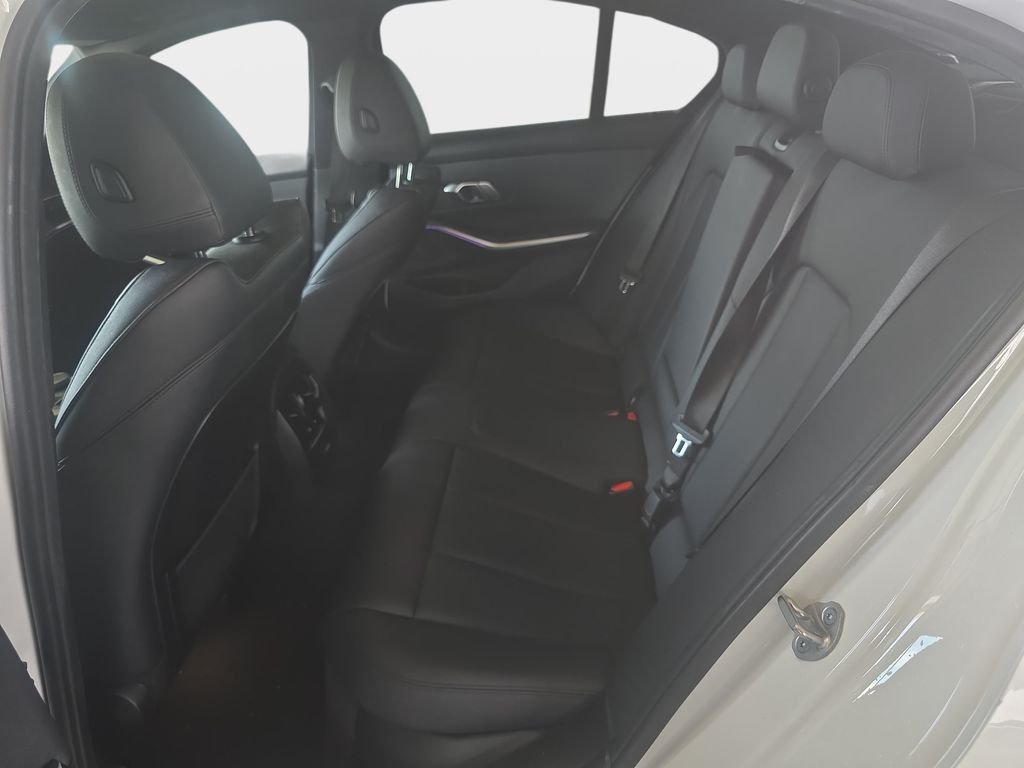 Used 2021 Mineral White Metallic BMW M340i image 26