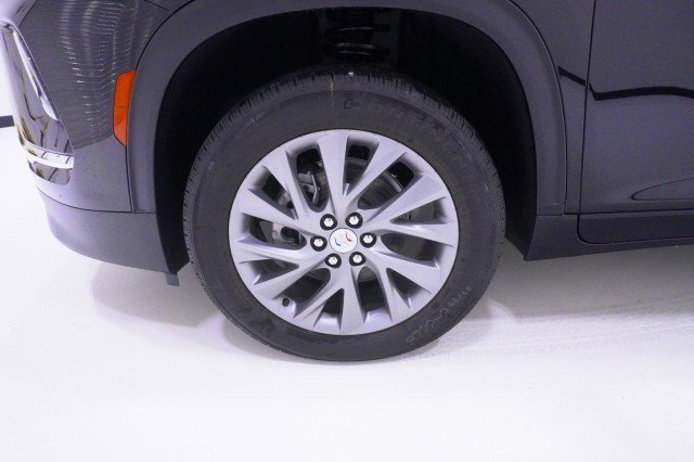 2026 Buick Enclave Preferred - Photo 13
