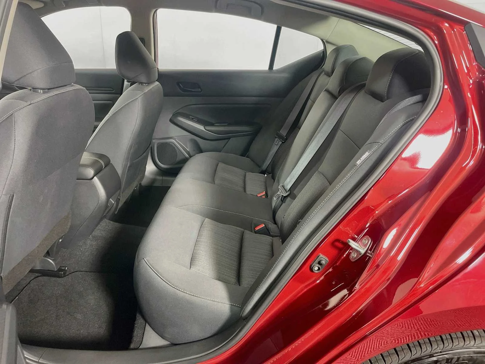 Certified Used 2025 Scarlet Ember Nissan SV image 20
