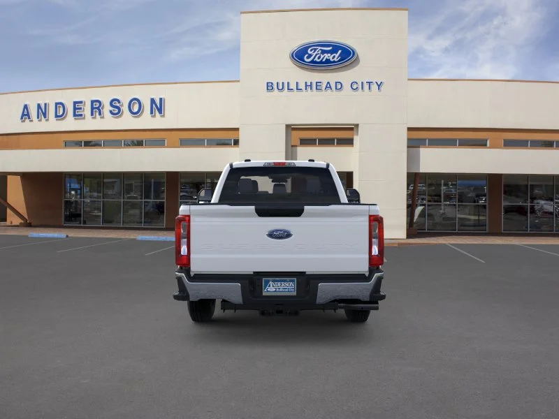 New 2026 Oxford White Ford XL image 5