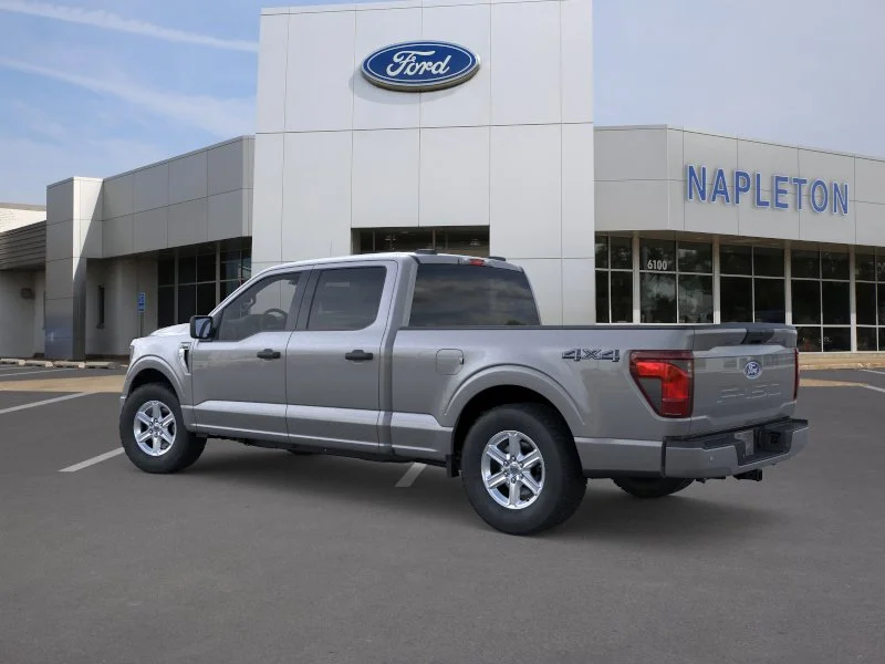 New 2026 Carbonized Gray Metallic Ford XLT image 40