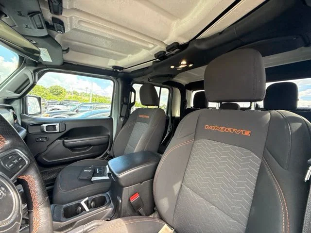 Used 2023 Earl Clearcoat Jeep Mojave image 9