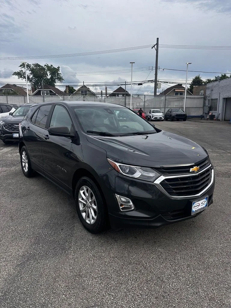 Used 2021 Gray Chevrolet LS image 3