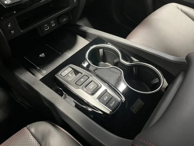New 2026 Platinum White Pearl Honda Black Edition image 22