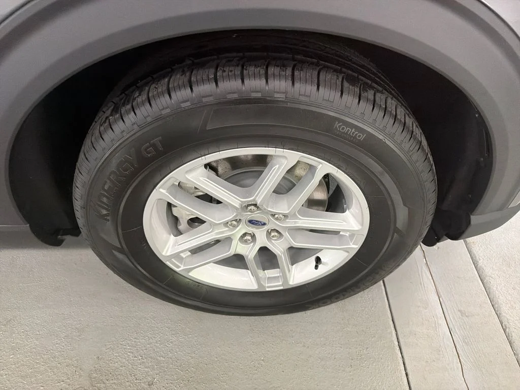 New 2026 Gray Ford Active image 5