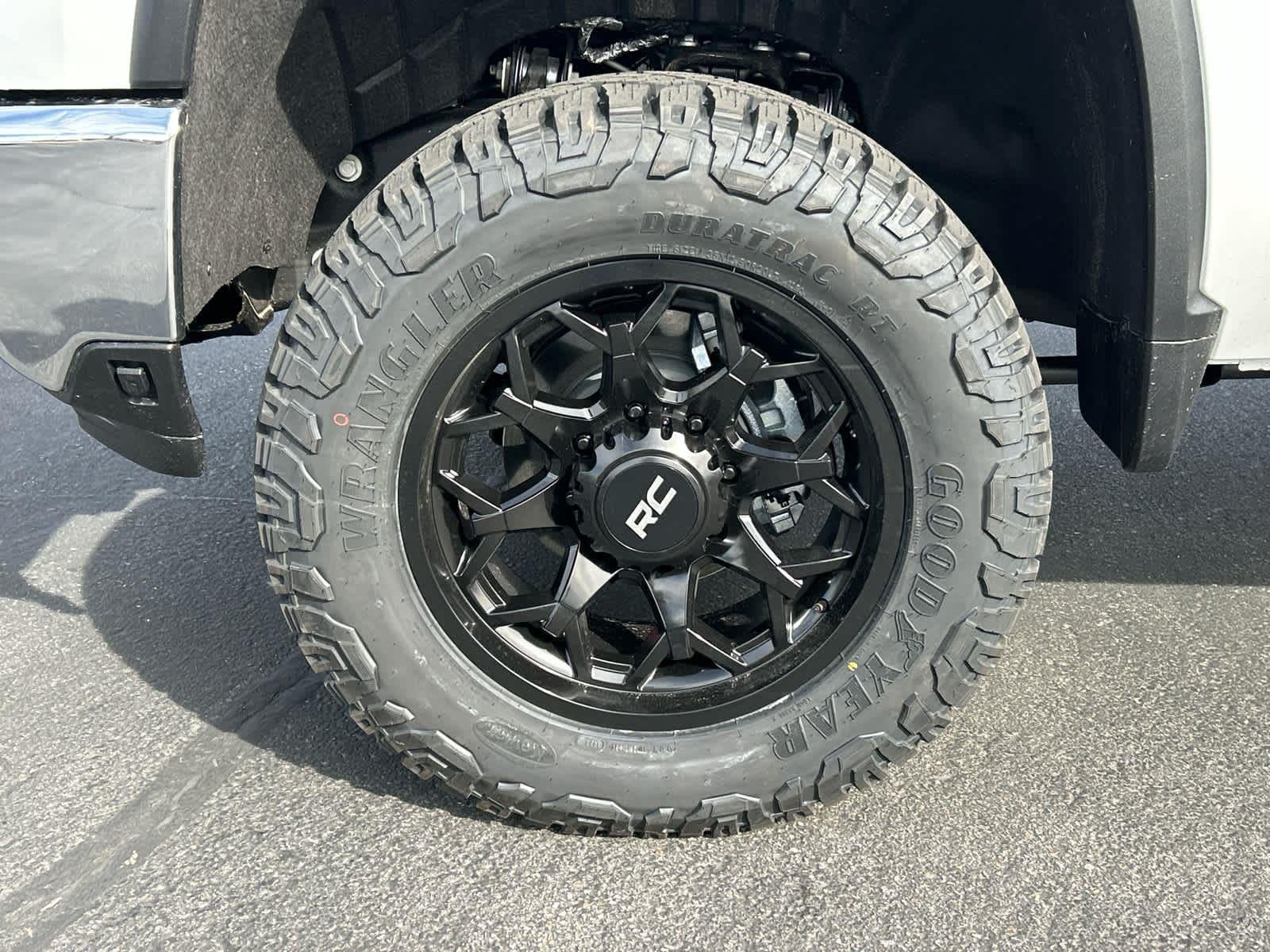 2026 Chevrolet Silverado 3500 HD LTZ - Photo 19