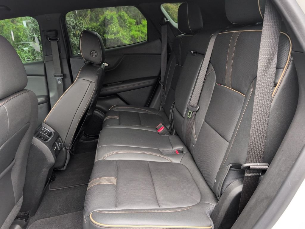 Used 2023 Beige Chevrolet Premier image 26