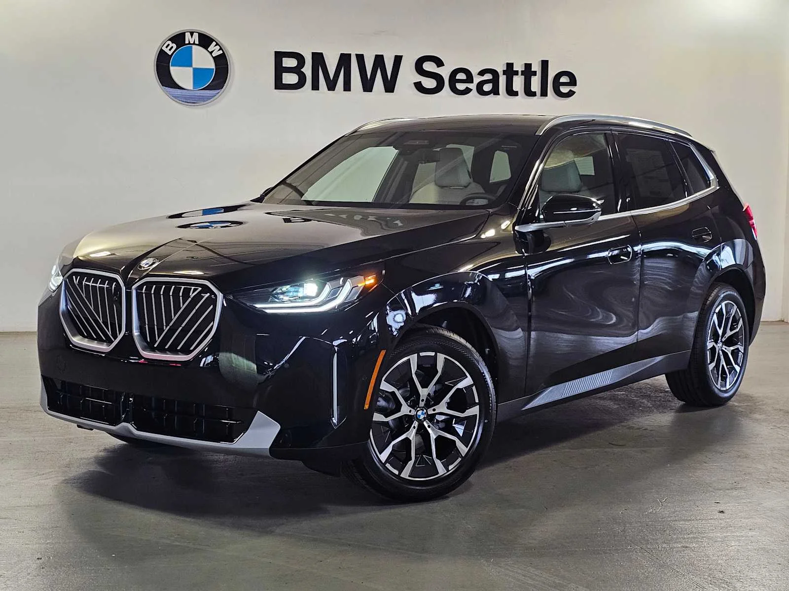 2026 BMW X3 30 XDRIVE's photo