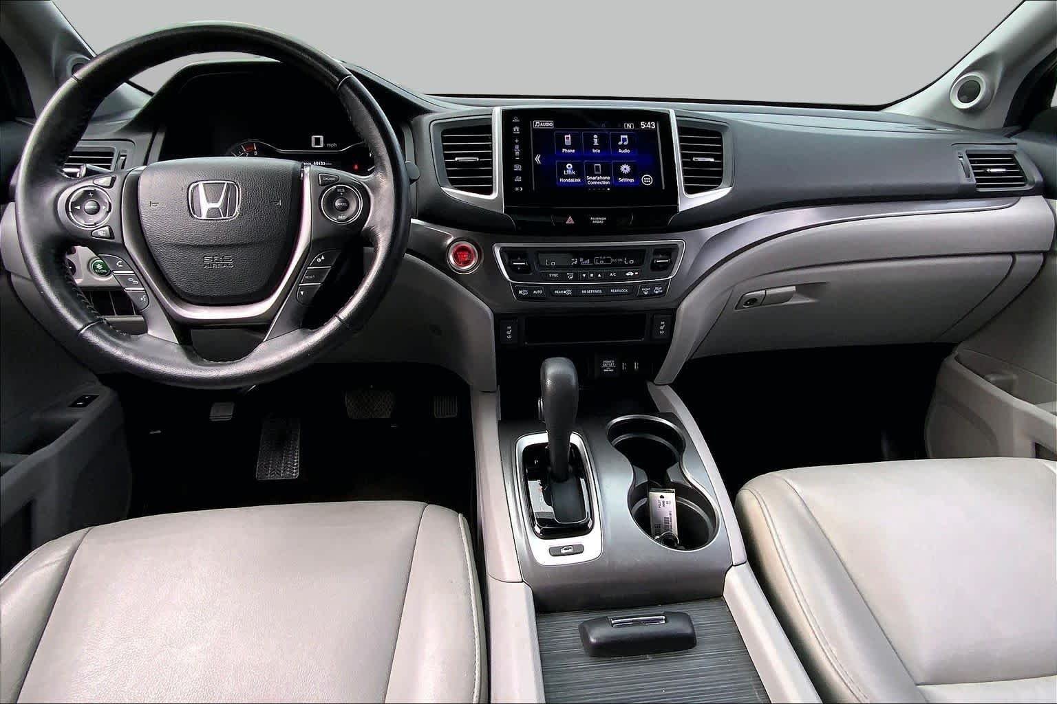 Used 2018 Crystal Black Pearl Honda EX-L image 16