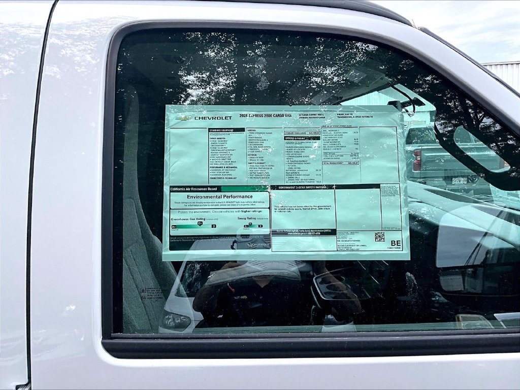 2026 Chevrolet Express Cargo Work Van - Photo 16