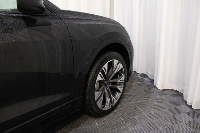 Used 2025 Black Audi 55 Premium image 28