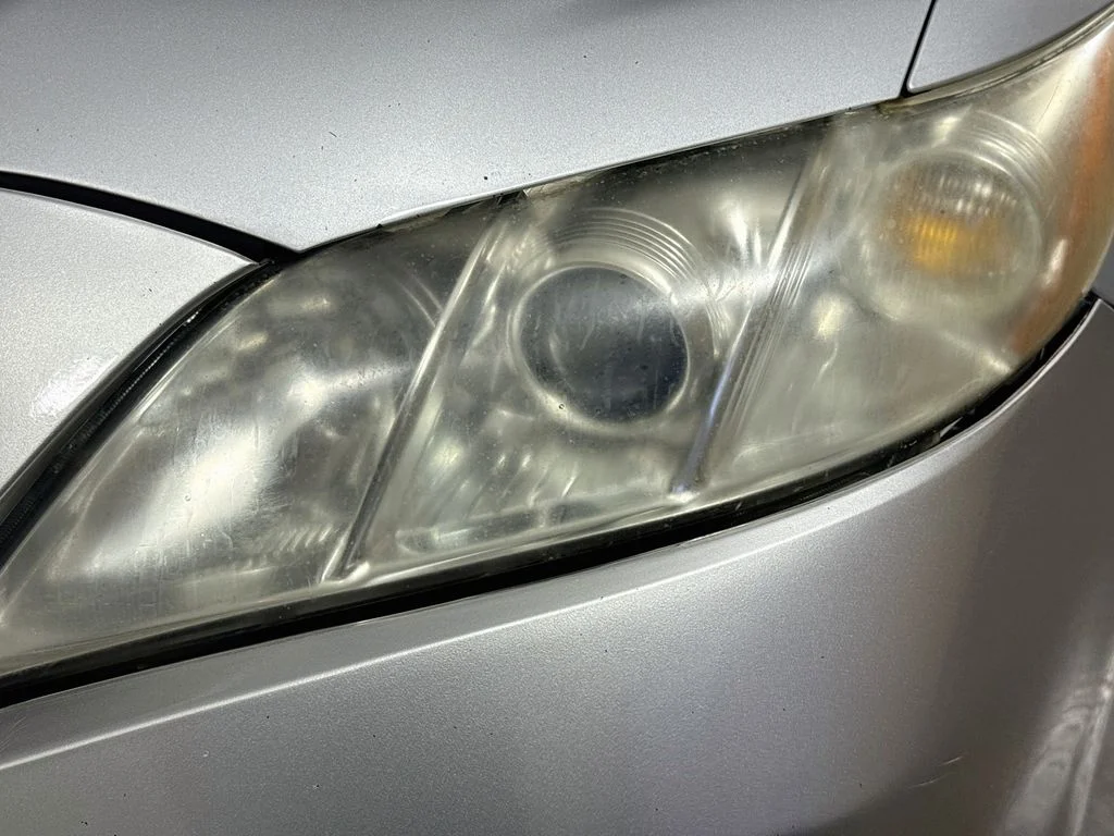 Used 2007 Silver Toyota XLE image 36