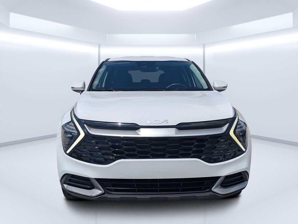 Used 2024 White Kia EX image 8