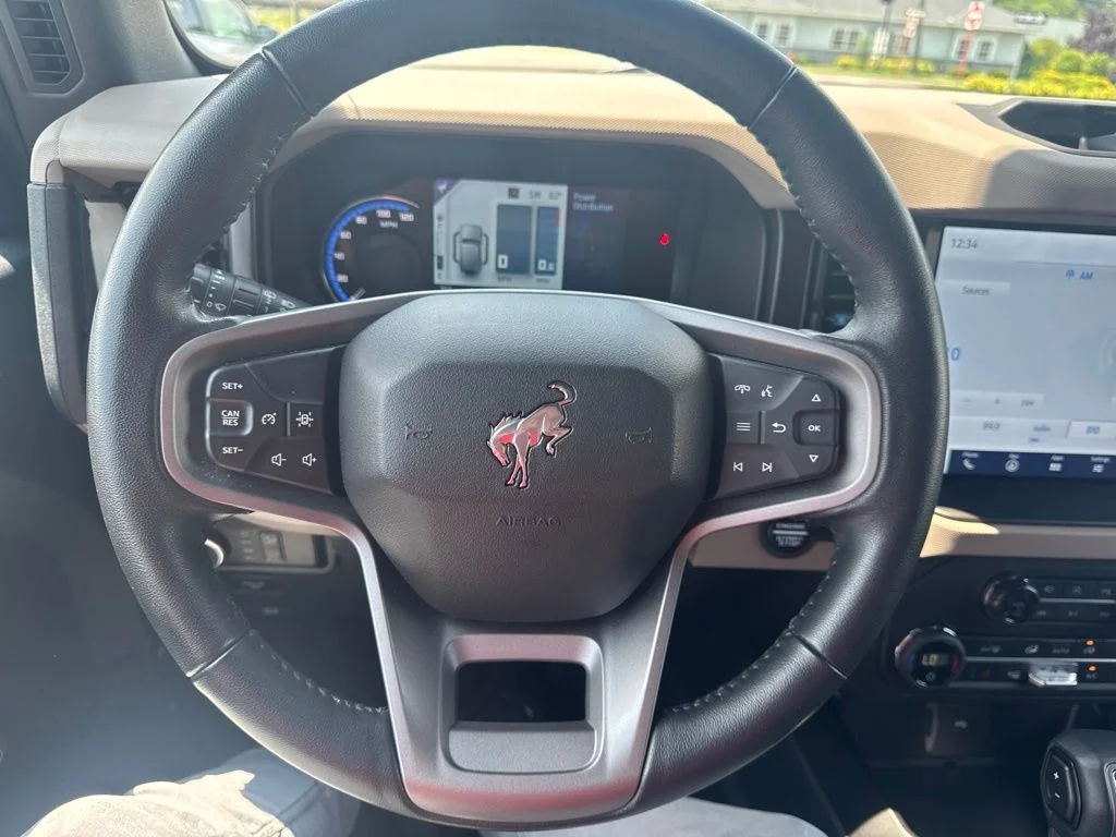 Used 2023 Gray Ford Wildtrak image 15