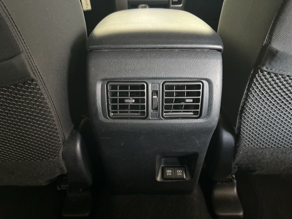 2020 Toyota 4Runner SR5 - Photo 25