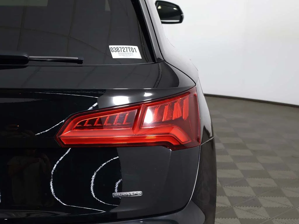 Used 2020 Brilliant Black Audi 45 Premium image 15