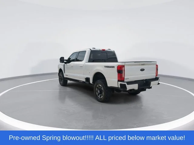 Used 2023 White Ford Lariat image 6