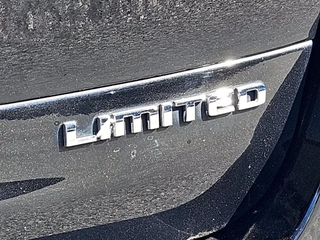 Used 2021 Black Jeep Limited image 35